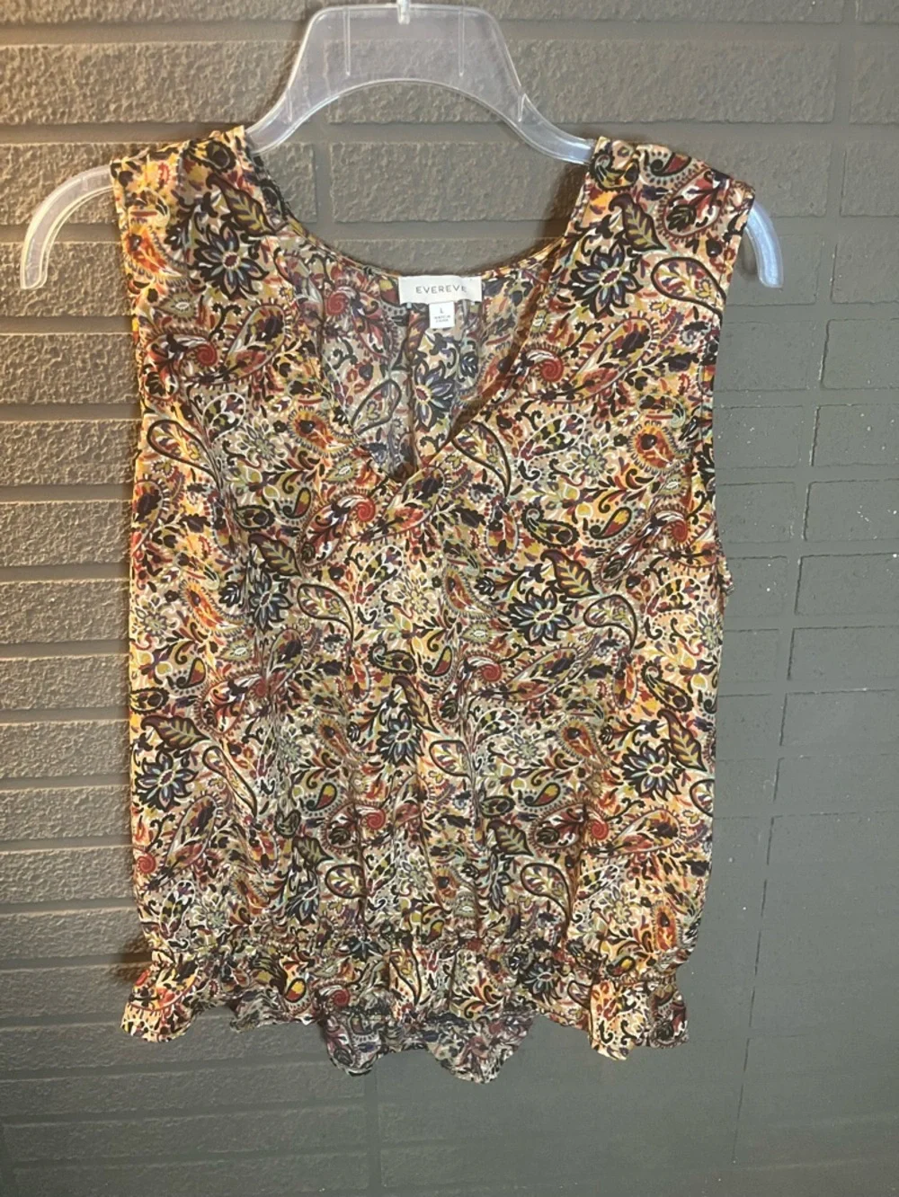 Evereve Sleeveless Paisley Camisole in Multi-Color - Picture 4 of 6